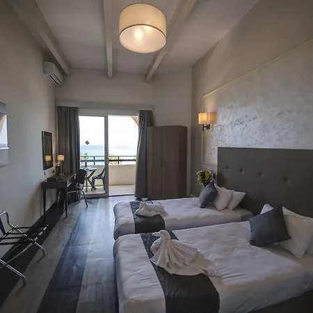Hotel Europa 2*