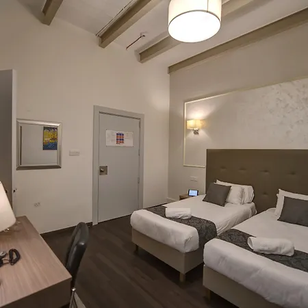 Europa Hotel 2*