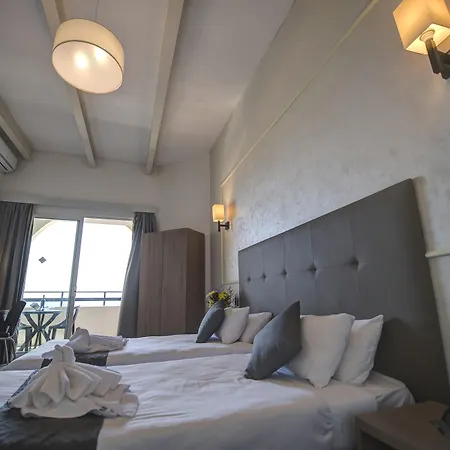 Hotel Europa 2*
