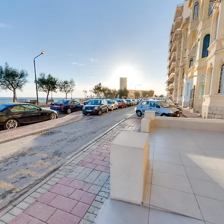 Europa 2* Sliema