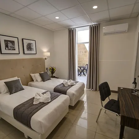 Europa 2* Sliema